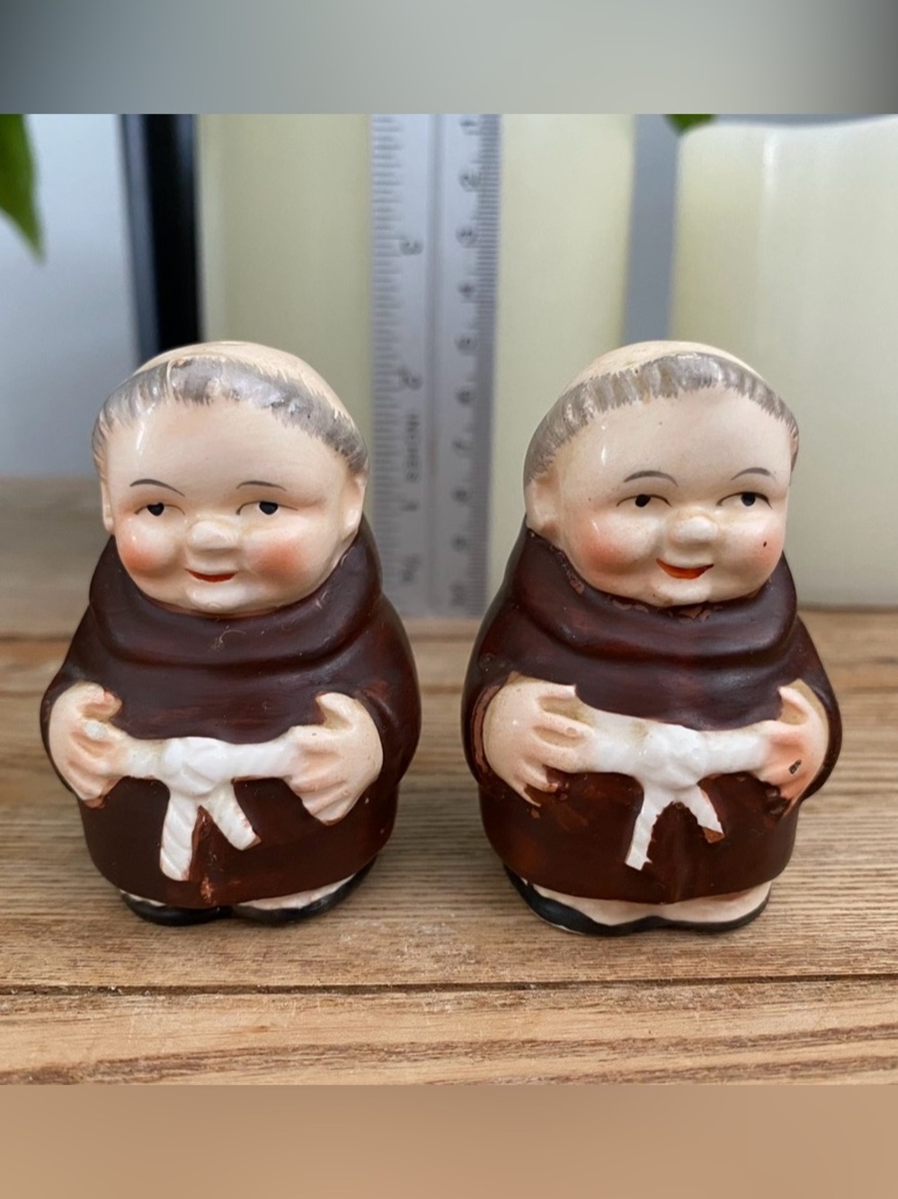 Vtg Japanese Monk Friar Salt & Pepper Shakers ~ Goebel Style Japan Foil Label